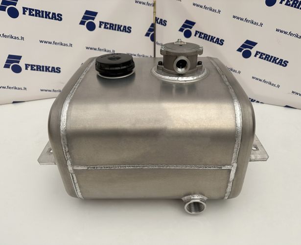 Hydraulic oil aluminum tank 70L 330x480x500 fixed to the frame