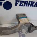 New OEM Mercedes Benz bumper bracket