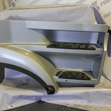 MB Actros mp4 ступеньки (правая)